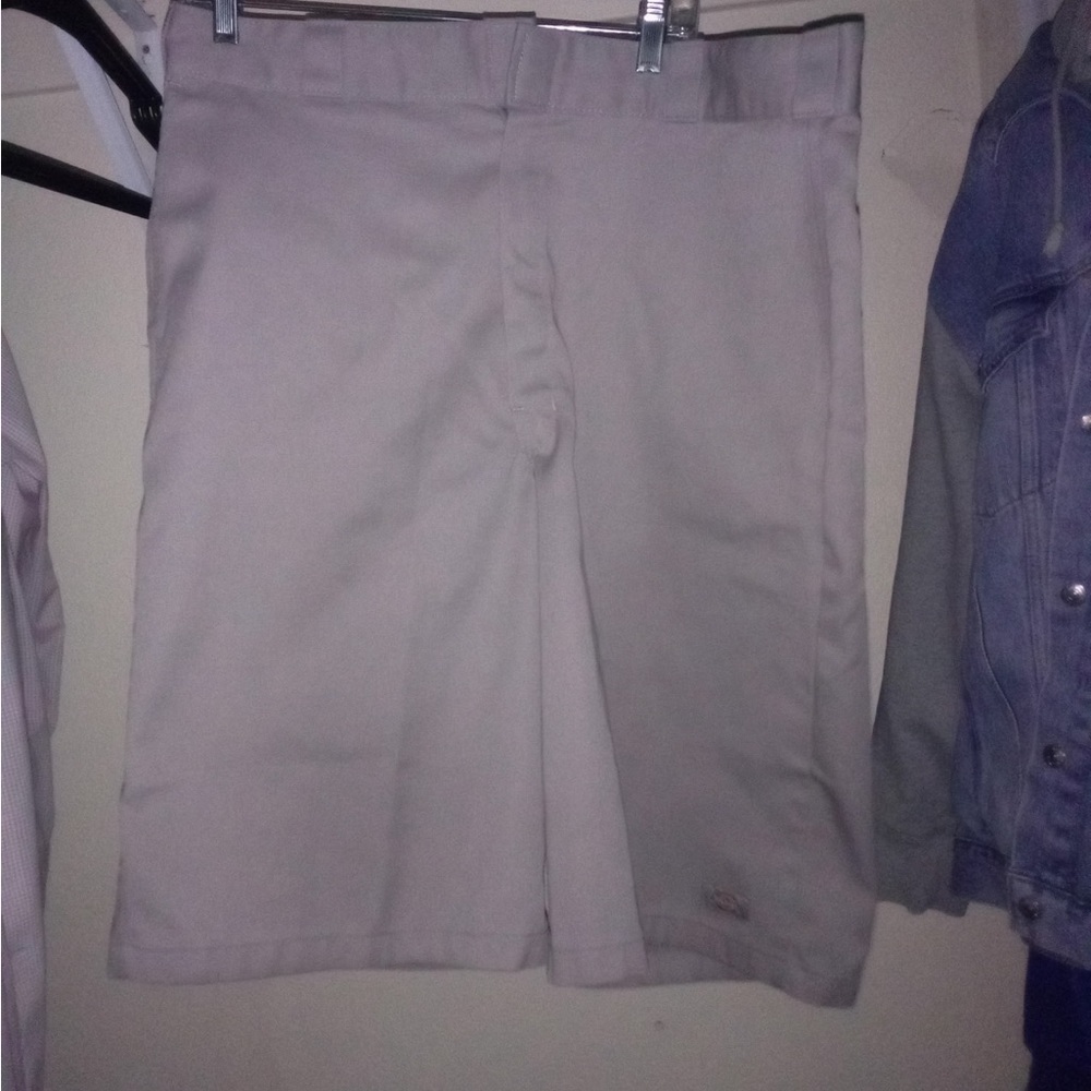 Men's Gray Shorts